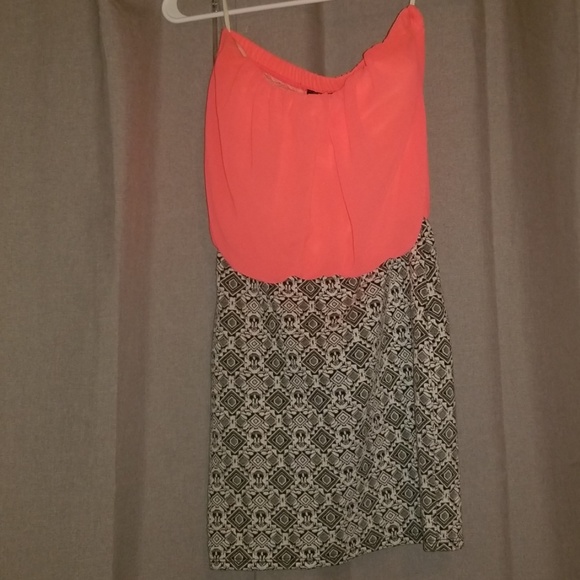 Hot pink Mini Dress - Picture 1 of 3